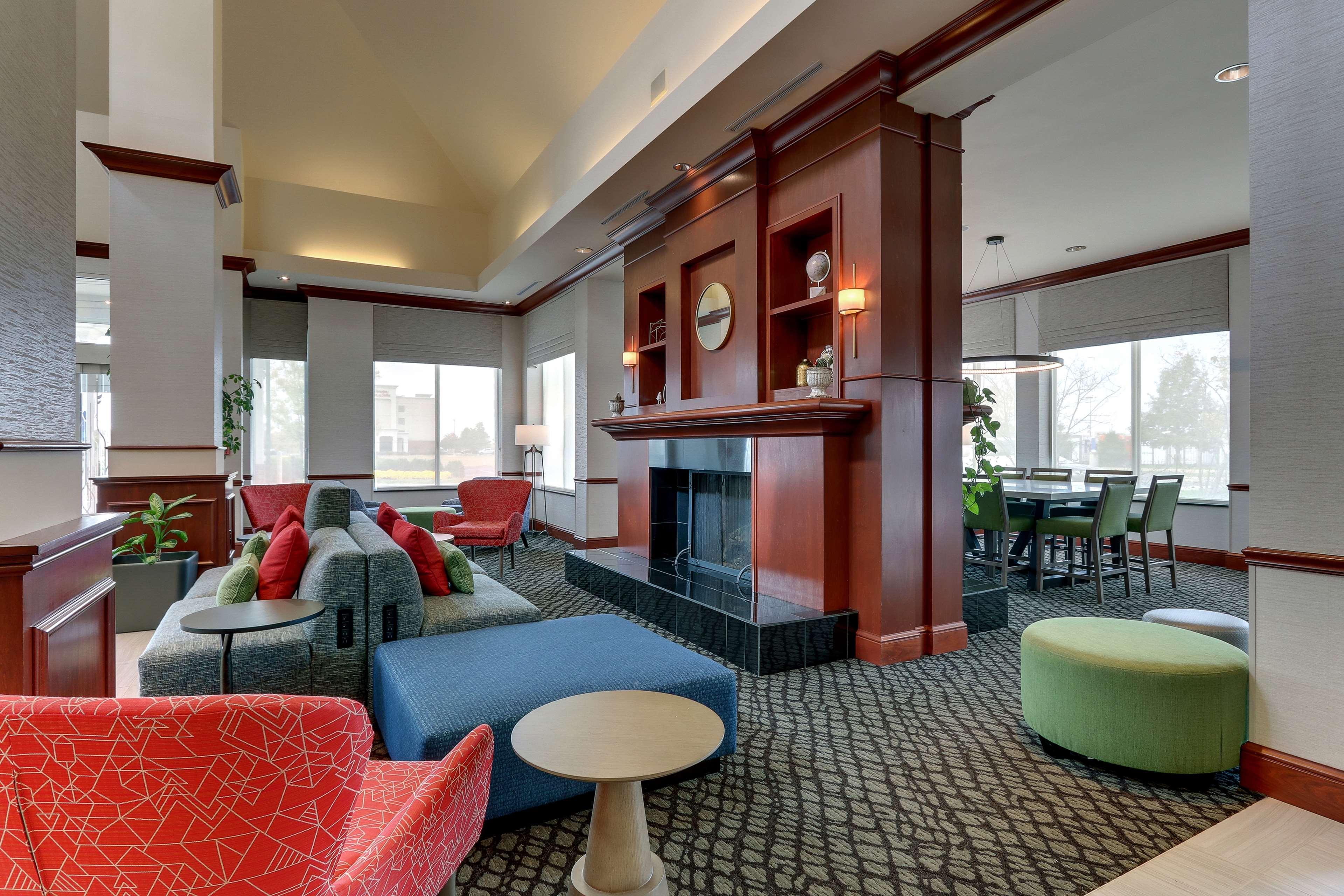 Hilton Garden Inn Indianapolis Airport Plainfield Bagian luar foto